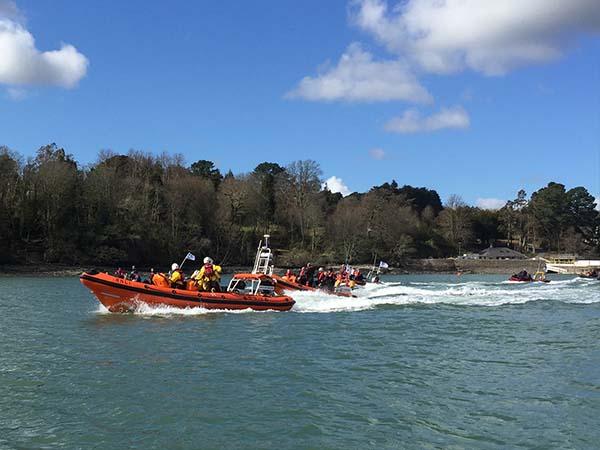 How to register for the Menai Boat Run 
