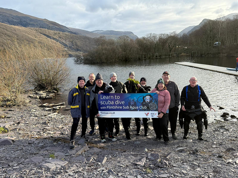 Volunteers at Llyn Padarn