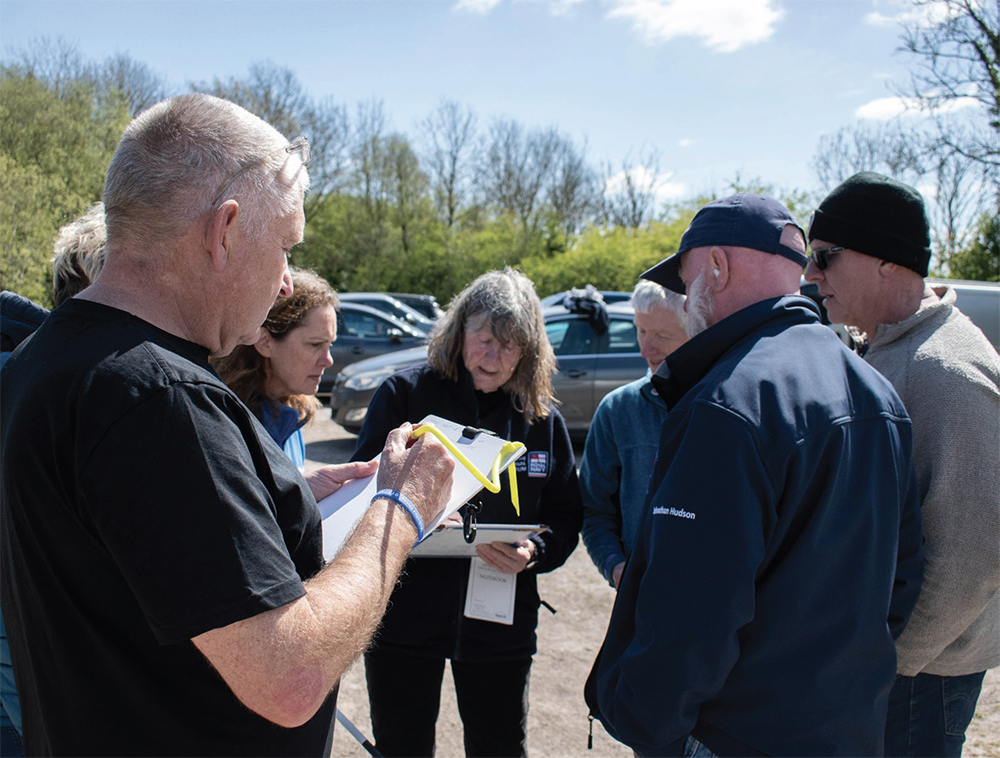 Jane Maddocks teaches Underwater Surveyor